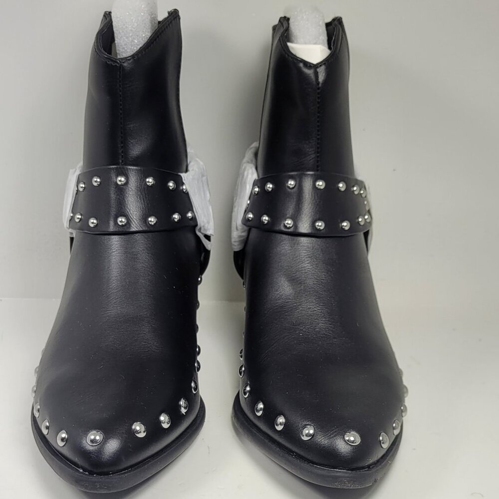 Studded wester boots